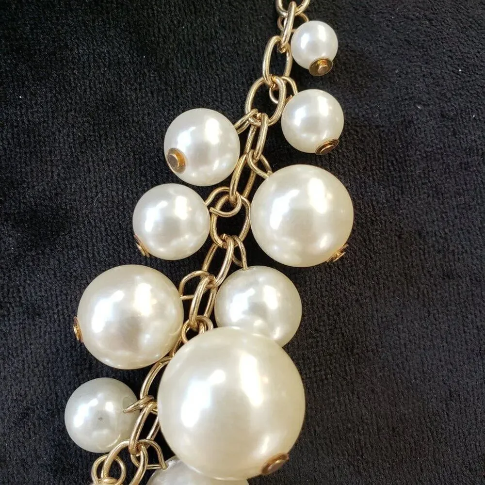 Womens Chunky White Faux Pearl Cluster Bib Necklace Jewelry with Lobster Clasp - Picture 4 of 7